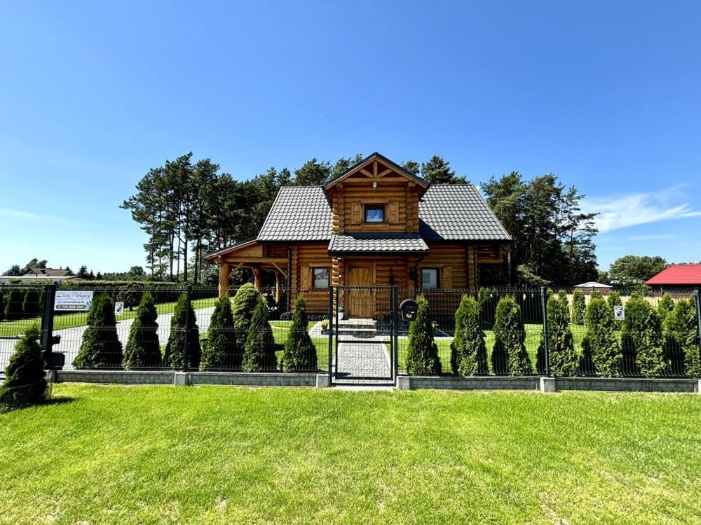 Dom Wakacyjny Zloto Polnocy Na Wylacznosc, Parking, Plac Zabaw, Tarasy Karwieńskie Błoto Exterior foto